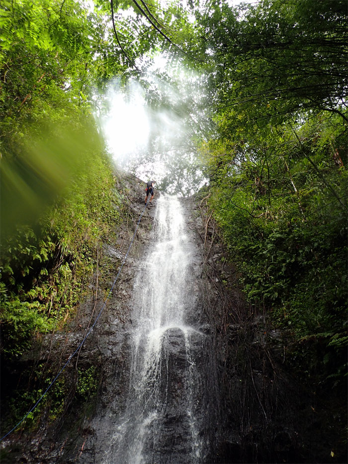 Rapelling Ka'au Crater Falls