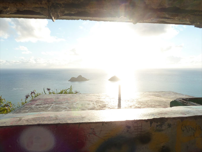 Hiking Lanikai Pillbox Trail