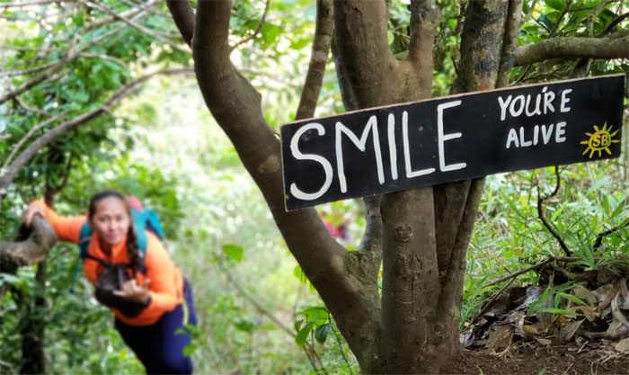 Hiking Pali Notches to Manoa Middle