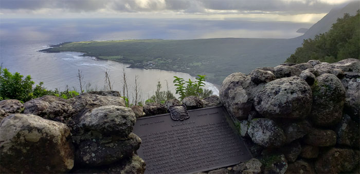 Hiking Kalaupapa Lookout Trail