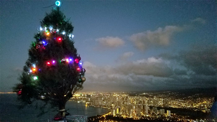 Hiking Diamond Head and Piliwale Ridge to Pali Notches