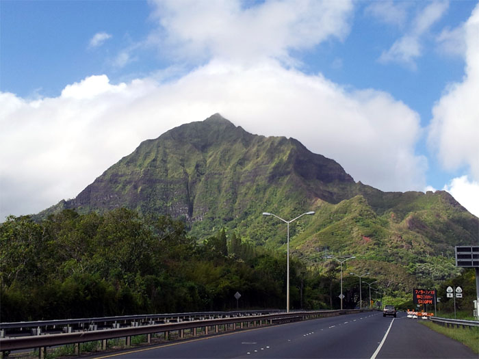 Hiking Pali Notches to Piliwale Ridge