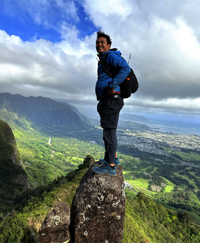 Hiking Pali to Manoa Middle