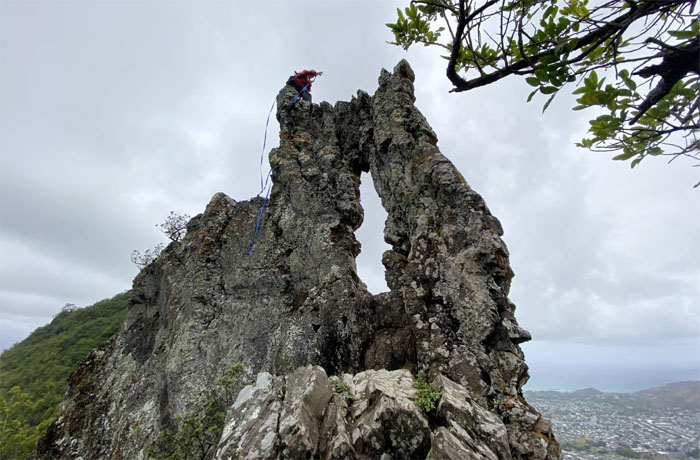 Hiking Reverse Olomana