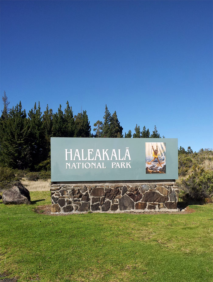 Hiking Sliding Sands Trail into Haleakala Crater