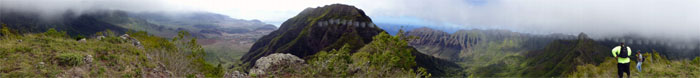 Panoramic view from Pu'u Kawiwi