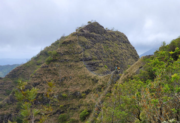 Ohikilolo Ridge