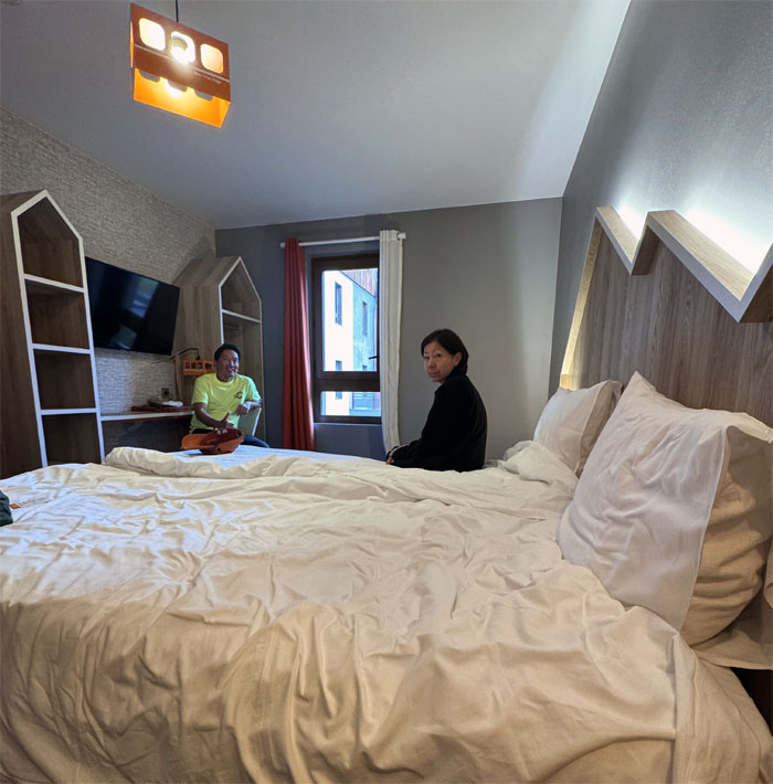 Hotel Base Camp Lodge