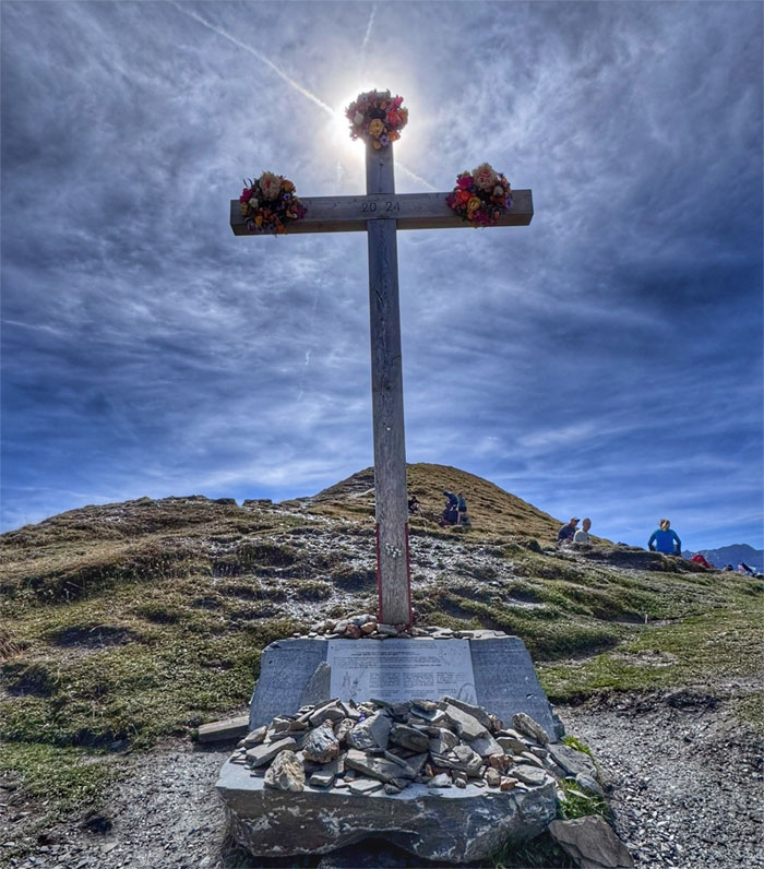 Hiking Tour du Mont Blanc (TMB) Day 4 