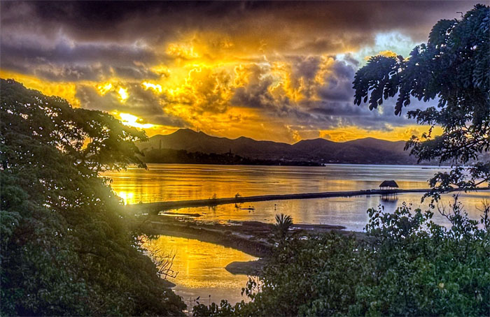 Walk around Oahu (Waiahole to He'eia)